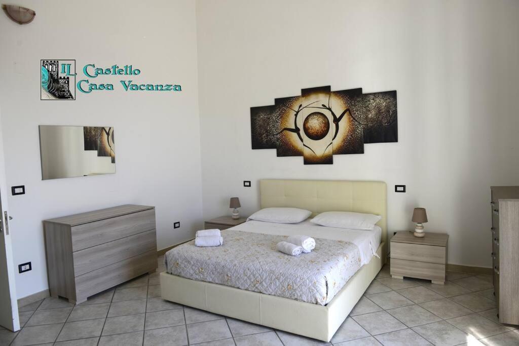 Il Castello Casa Vacanza Salerno Bagian luar foto